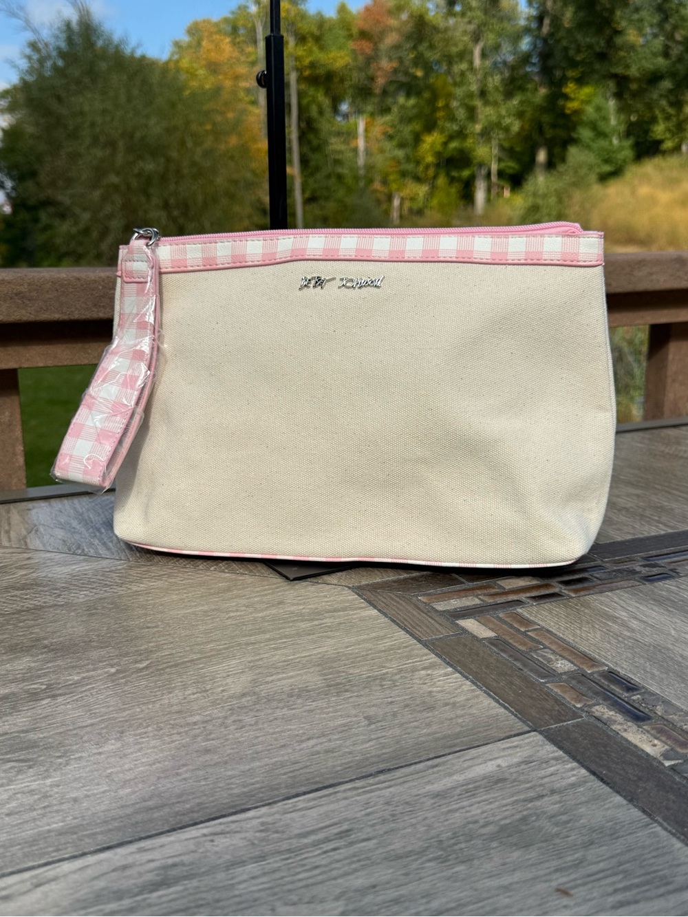 NWOT Betsy Johnson Canvas Wristlet Pouch with Pink Gingham Trim